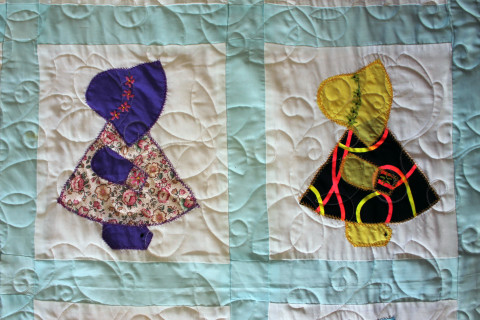 Sun Bonnets Quilt