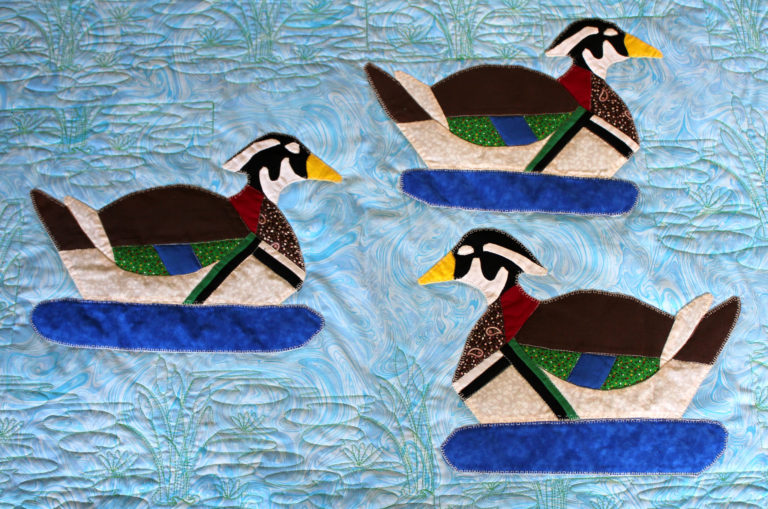 ducks-in-pond-appliqu-quilt-lady-bird-quilts