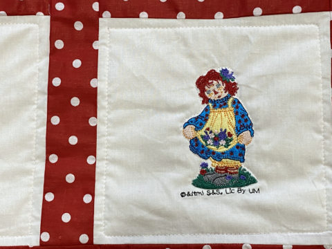 Raggedy Ann and Raggedy Andy Baby Quilt