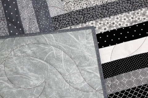 Vickie’s Black and White Mirror Quilt