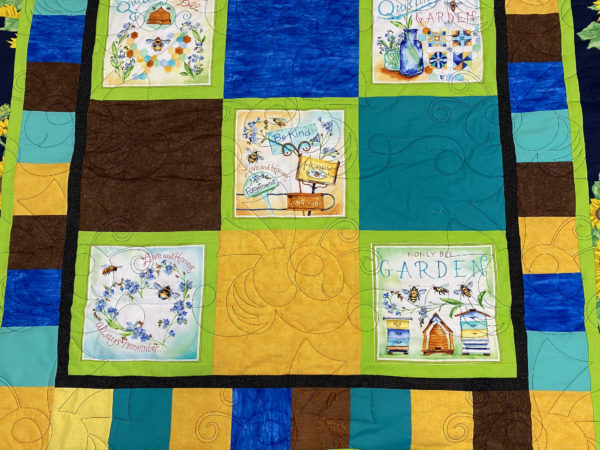 Gennell’s Quilt Bees Throw