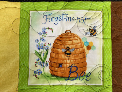 Gennell’s Quilt Bees Throw