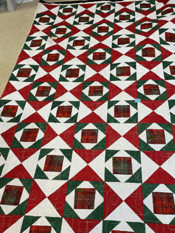 Debra’s Christmas Quilt