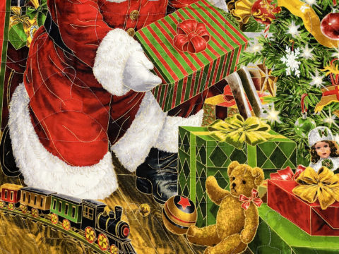 Patsy’s Quilted Santa Delivering Presents