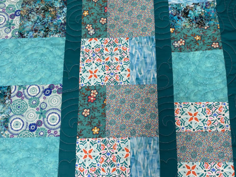 Yvonne’s Teal Delight Quilt