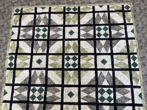 Janet’s Geometric Grid Quilt