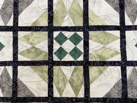 Janet’s Geometric Grid Quilt