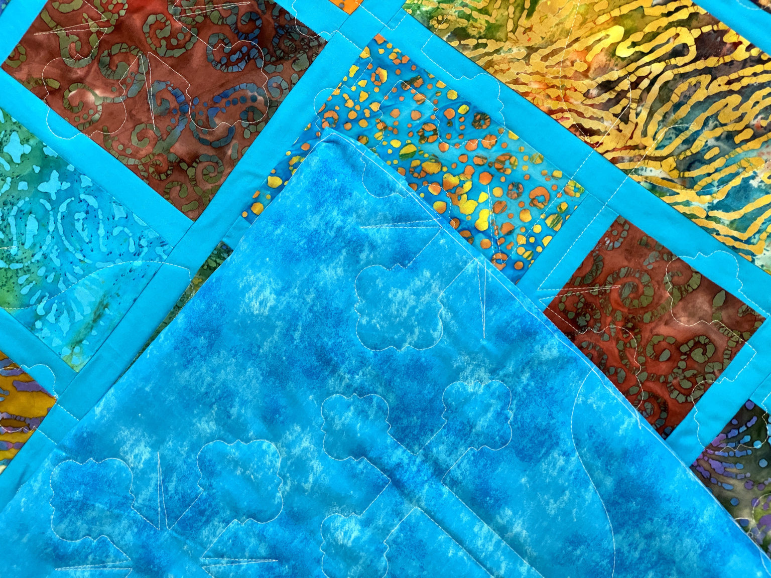 Lady Bird Quilts Fine Fabrics & Custom Longarm Quilting