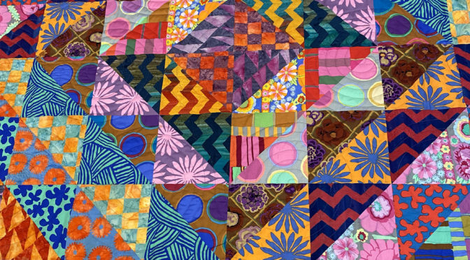Terrie’s Abstract Squares Quilt!