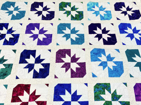 Disappearing Block Quilt by Phyllis