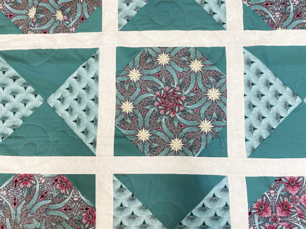 Phyllis’s Classy Teal and Pink Quilt