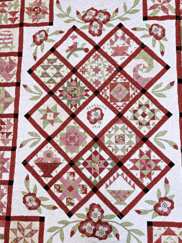 Joan’s Appliqué Floral Sampler Quilt