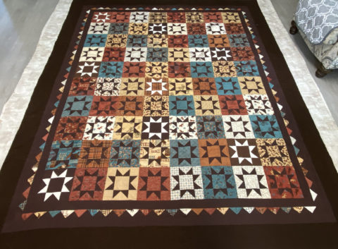 Lyn’s Sawtooth Star Quilt