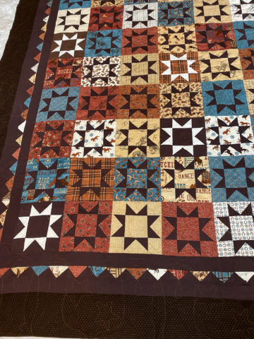 Lyn’s Sawtooth Star Quilt