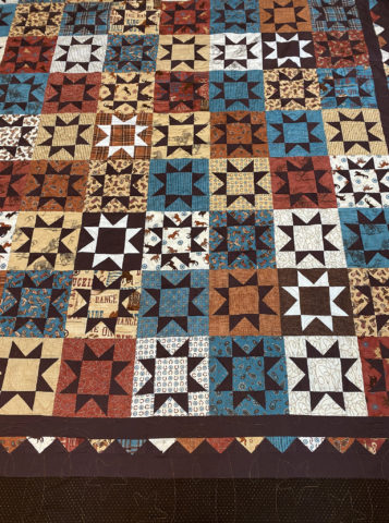 Lyn’s Sawtooth Star Quilt