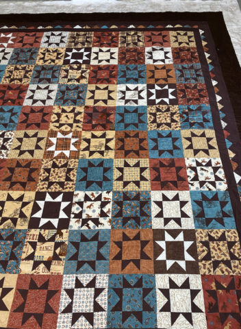 Lyn’s Sawtooth Star Quilt