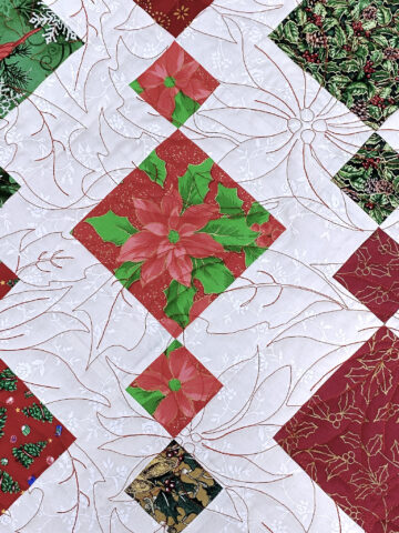 Mary’s Christmas Chandelier Quilt