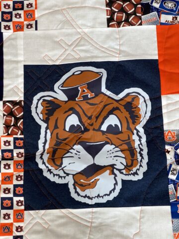 Auburn Tigers Quilt by Ruth Garrison - quilting detail